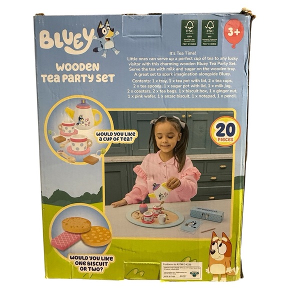 Bluey Wooden Tea Party Set - Picture 2 of 3